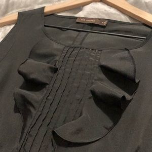 The Limited Sleeveless Dress 💕